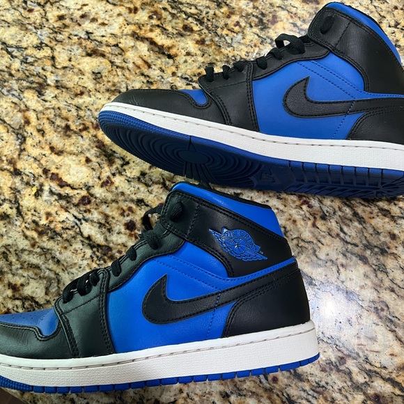 Air Jordan 1 Mid Men’s Shoes Royal Blue 8.5 - Picture 1 of 6